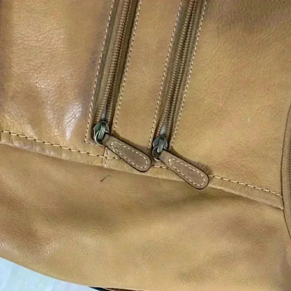 Giani Bernini tan leather hobo satchel - Picture 9 of 11